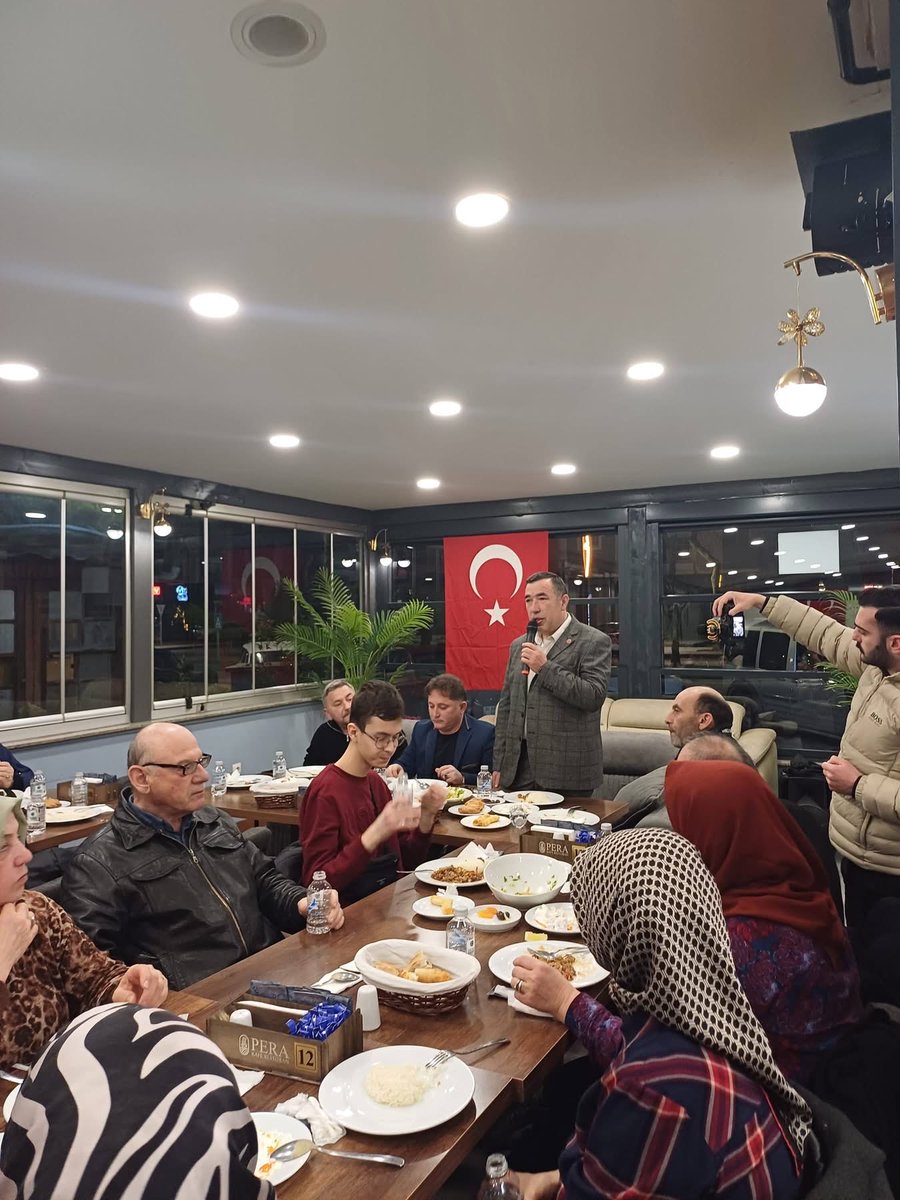 ademcicek_52's tweet photo. Şehit Aileleri ve Gaziler Dayanışma
Derneği olarak 8 Mart Dünya Kadınlar Günü
vesilesiyle,  Şehit anneleri Şehit eşleri Şehit Çocukları ile  Gazilerimiz ve Gazi eşleri olan kıymetli kadınlarımızla düzenlediğimiz iftar programında bir araya geldik. https://t.co/JXx87Y5RDi https://t.co/Nmr6CAx28p