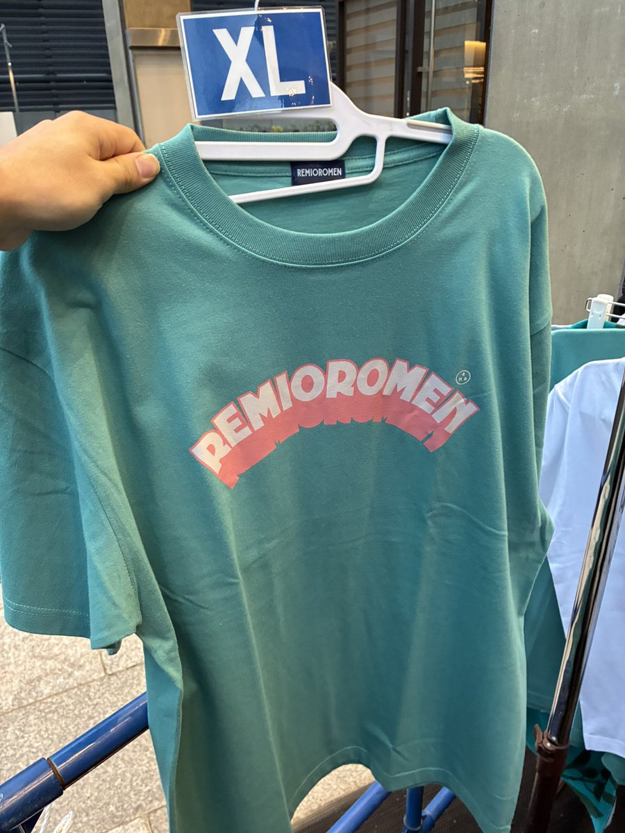 ラウンドロゴTシャツの実物はこちら！ カラー:ヘザーグリーン
