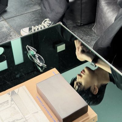 hsaajsksoahs tweet media