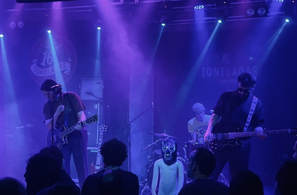 puesesa🔻 tweet media