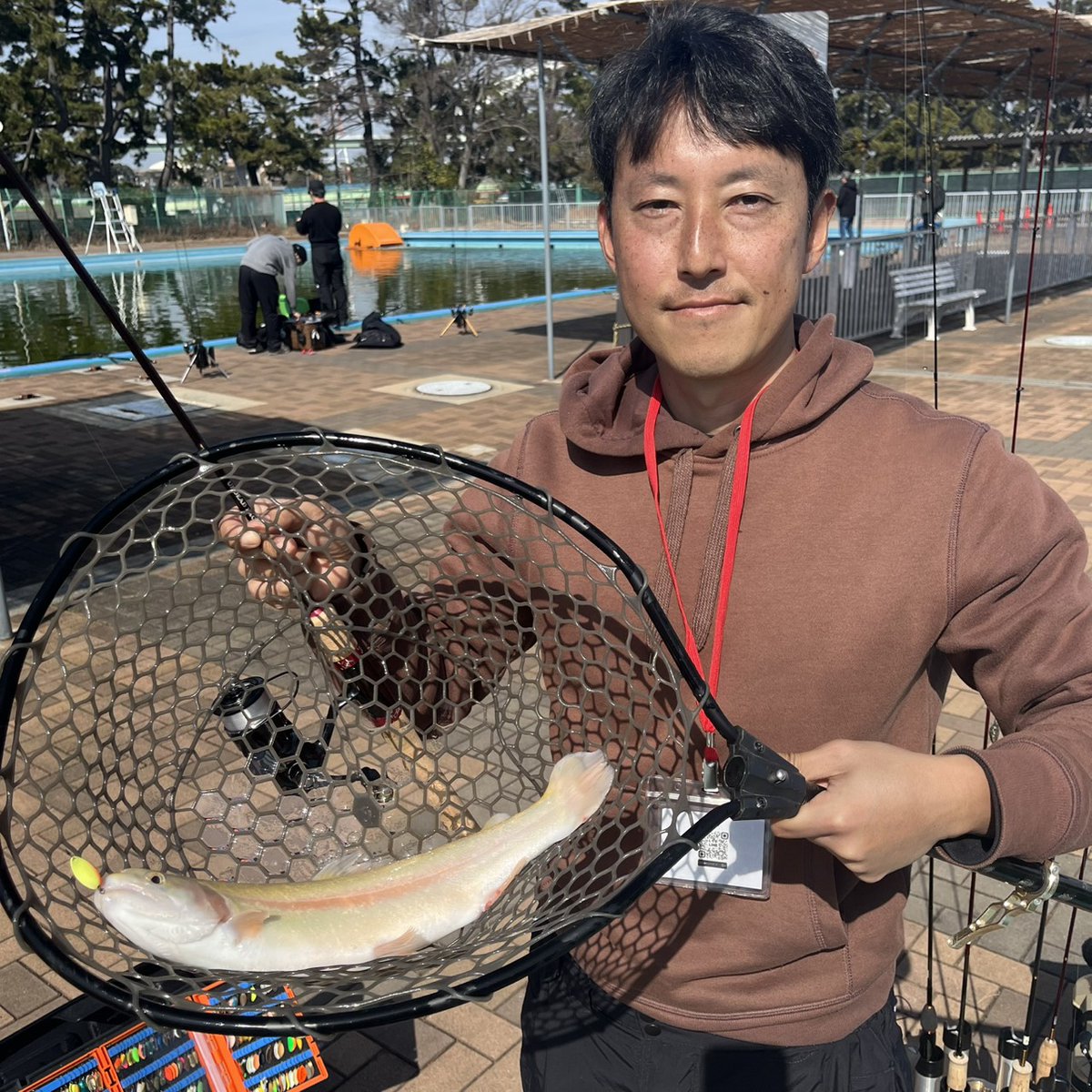 MukunokiT's tweet photo. これは確定申告で頭の中がいっぱいだった時に釣ったお魚さん。 https://t.co/jUmN1XyPTj