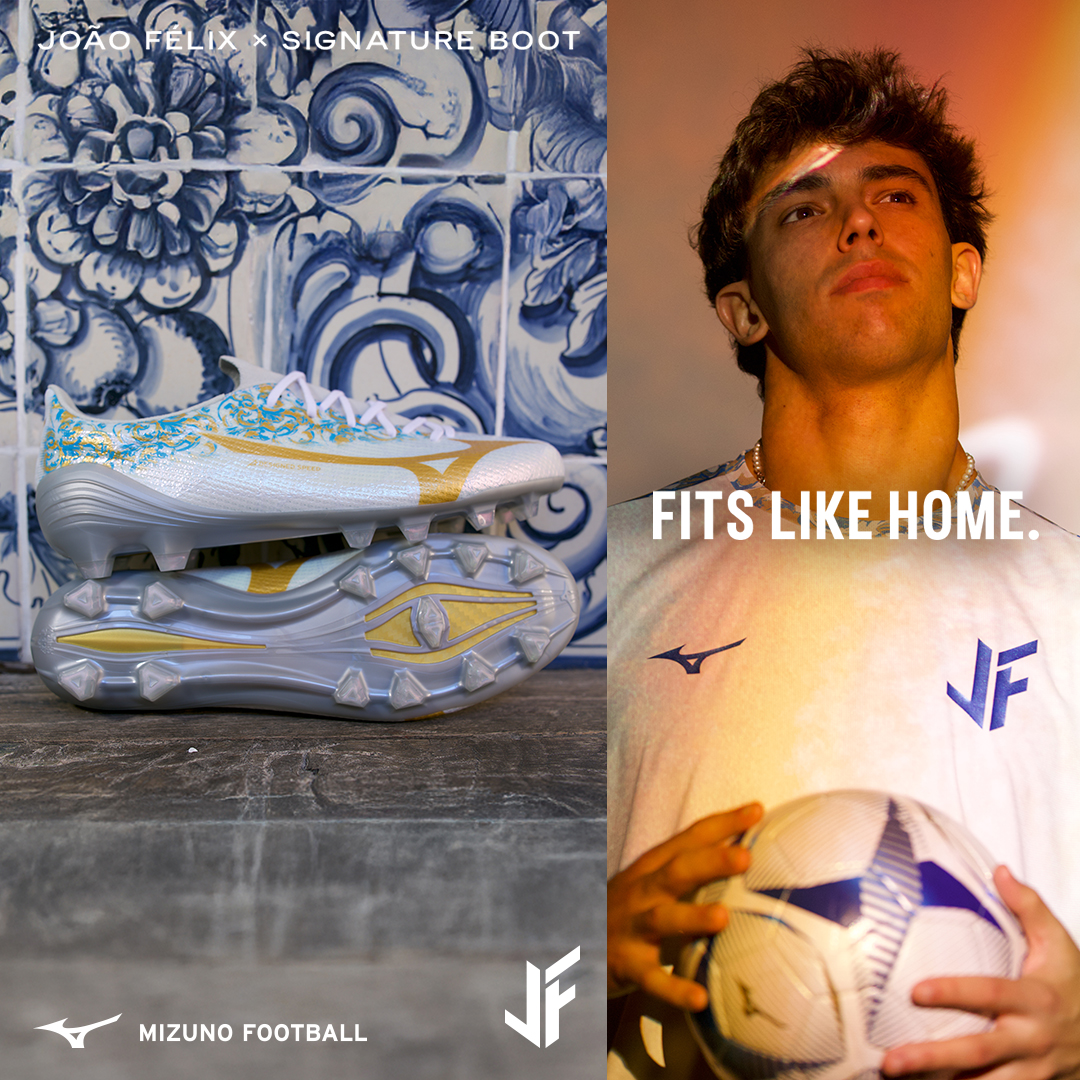 João Félix  SIGNATURE BOOT

― FITS LIKE HOME ―
故郷への回帰と、原点への敬意を称えるコレクション

ポルトガル・ヴィゼウ。
原点の記憶をまとうデザイン。
感情に、感覚に、プレースタイルにフィットする。
#ジョアンフェリックス

MIZUNO α Ⅲ JAPAN

厳選したニットを採用し、