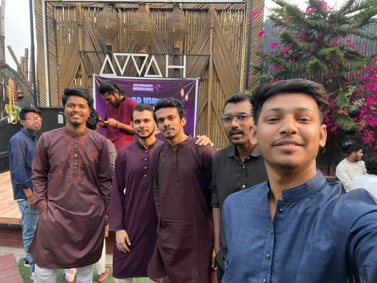 NafizulIkram's tweet photo. Great meeting fellow developers and engineers at the @ProgrammingHero Alumni Iftar Meetup 2026 🌙

Inspiring conversations, new connections, and it's amazing to see our community working across companies worldwide.  

#ProgrammingHero #Developers #TechCommunity #Networking https://t.co/HuVHXmY8OW