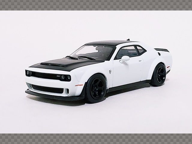 Model-Car-World tweet media