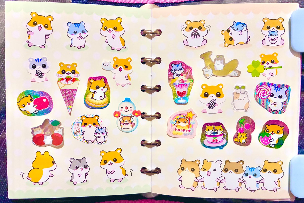 キャンドゥさんのハムちゃんズシール帳に平成ハムちゃんズを貼りました
