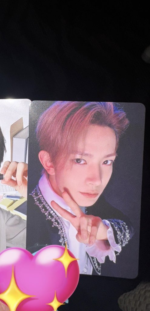 모모🦮💙🤍 tweet media