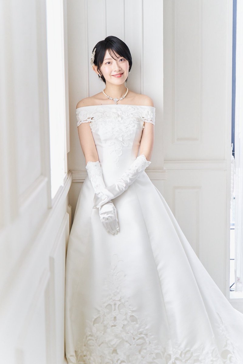 『サンセルモ presents 結婚式は あいのなか で』
ゲストとして出演させていただきました！

ウェディングドレスでの出演は初めてだったので少し緊張しましたが、野中藍さんのおかげでとても楽しいひとときを過ごすことができました🤍