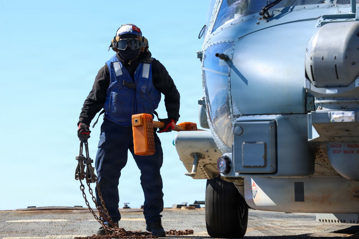 U.S. European Command tweet media