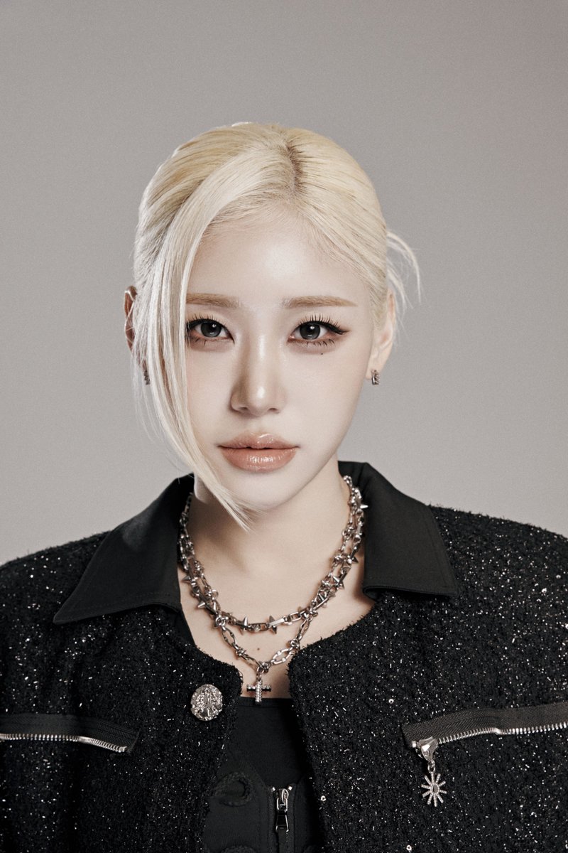 THEL1VE_LABEL's tweet photo. [#BEBE]
TEAM BEBE COMPCARD

𝑩𝒆 𝑬𝒅𝒈𝒆, 𝑩𝒆 𝑬𝒗𝒐𝒍𝒗𝒆𝒅
'𝑳𝒖𝒔𝒉𝒆𝒓'

#베베 #러셔
#Lusher #THEL1VE https://t.co/FnttIssUTI