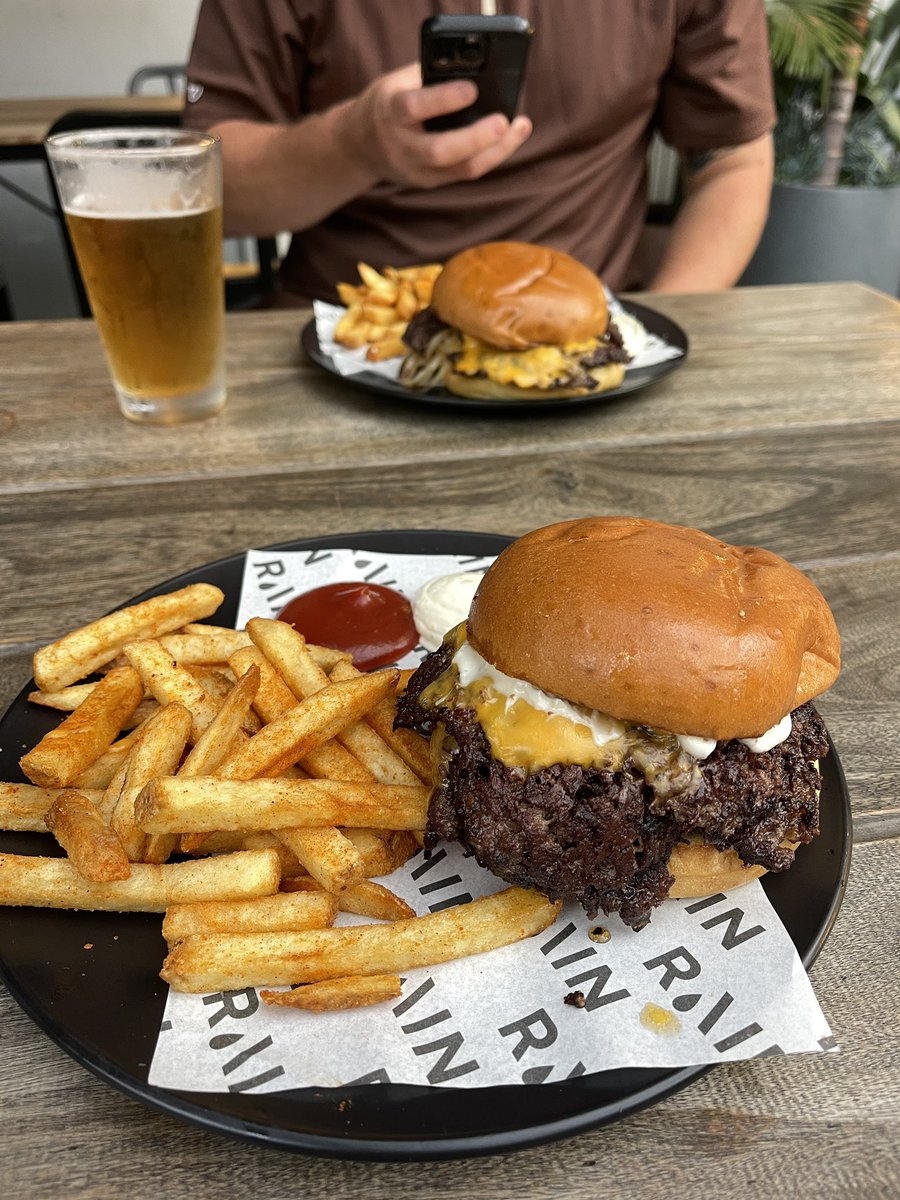 Ryan Mouque tweet media