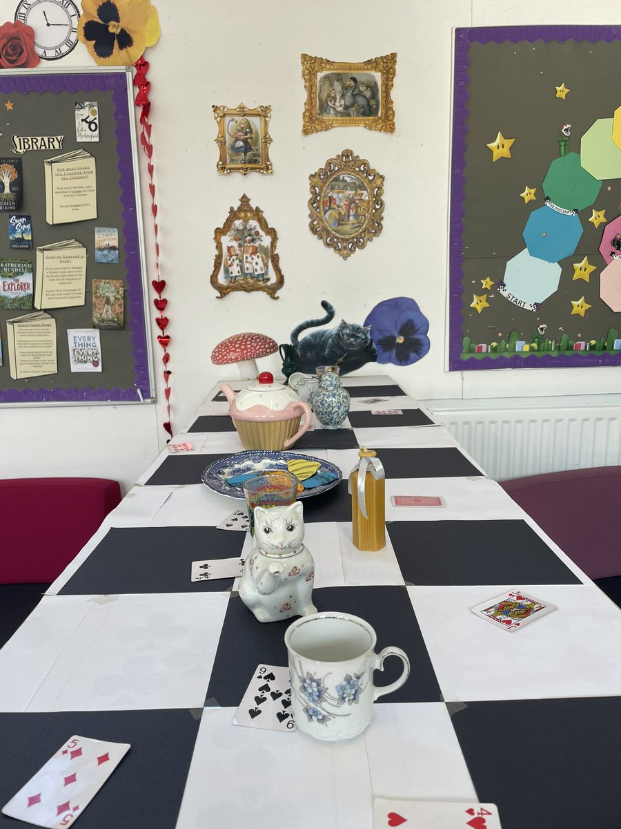 Library at St Cuthbert's High School tweet media