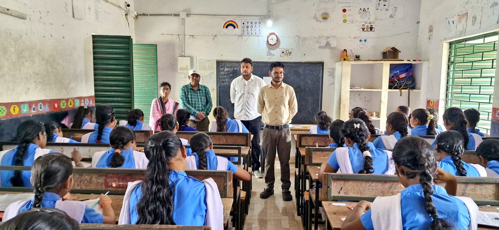 BEO_Buguda's tweet photo. SUMMATIVE ASSESSMENT - II, 2026 Written test started in different schools of #Buguda_block #Ganjam under the direct supervision of #BEO_BUGUDA With dedicated efforts from all CRCCs, HMs, &amp; Teachers. @CMO_Odisha @SMEOdisha @OSEPA_Official https://t.co/dOKcUQOL81
