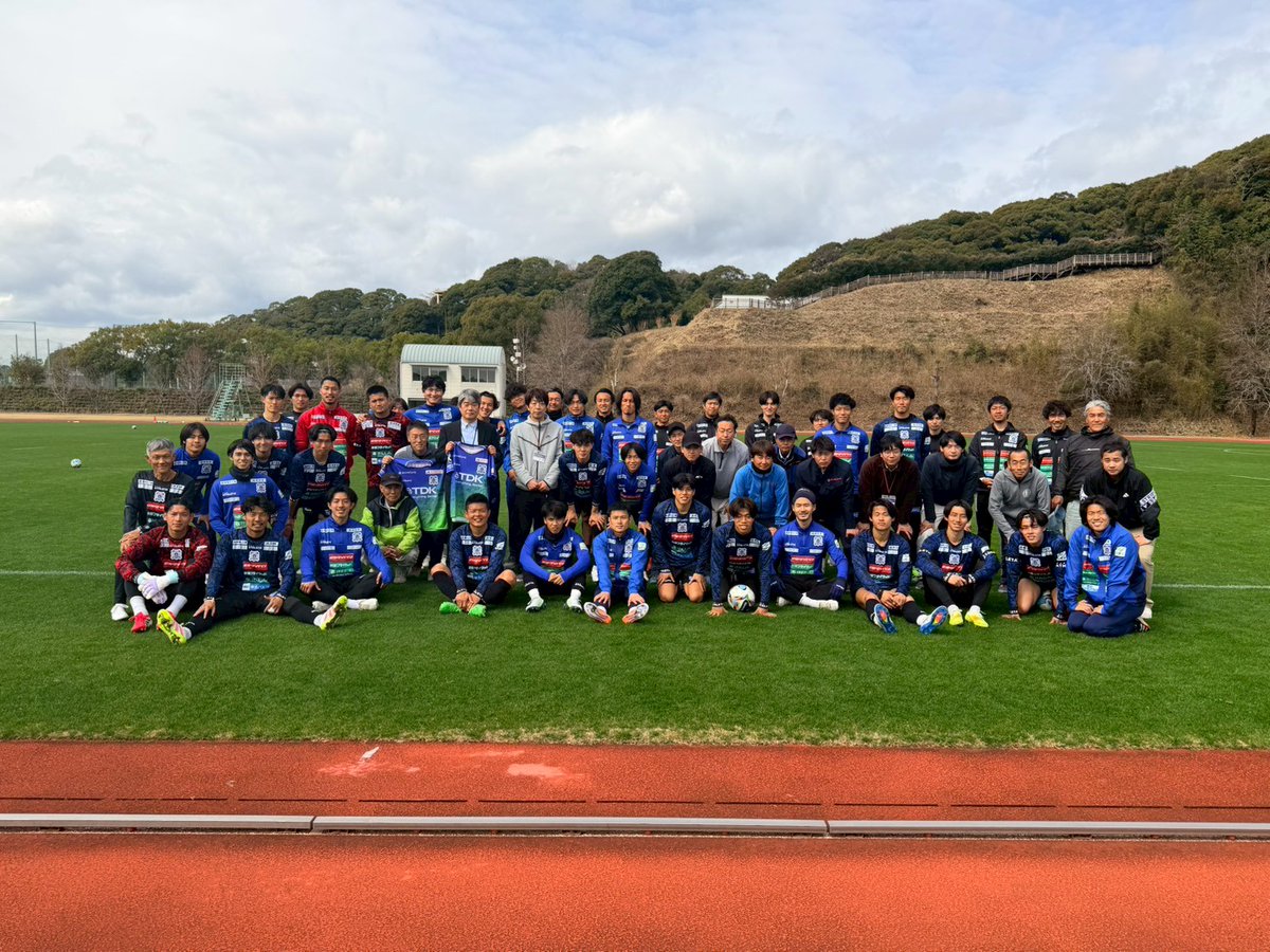 blaublitz_akita's tweet photo. 昨日の山形戦をもって、#ブラウブリッツ秋田 高知キャンプの全日程が終了しました。

今年は補助競技場だけでなく、陸上競技場も使用させていただき、素晴らしい環境の中で充実したトレーニングを行うことができました。
また、3年連続で宿泊させていただいたオリエントホテル高知の皆さまには、日々温かくサポートしていただき心より感謝申し上げます。

約2ヶ月という長期間に渡るキャンプ生活を支えていただいた高知県の皆さま、関係者の皆さま、ありがとうございました。

@hIg4Il5wxPAeT15  @Orient_Hotel 
#高知家 #信秋田一体