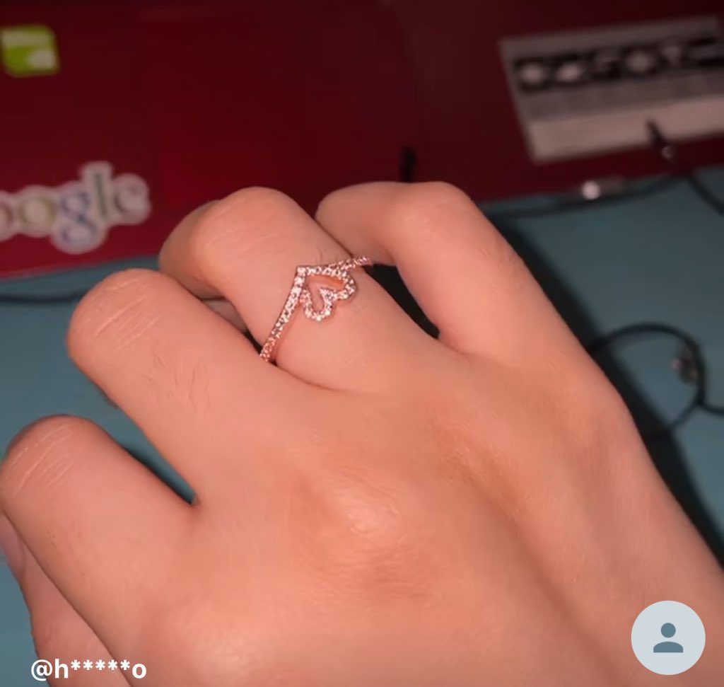 The cincin vs bila pakai

Serious cantik and mengerlip 😍💍✨