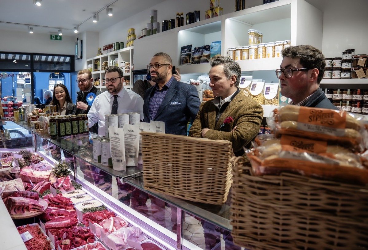 Emily Harris tweet media