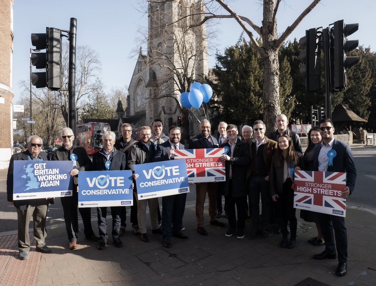 Emily Harris tweet media