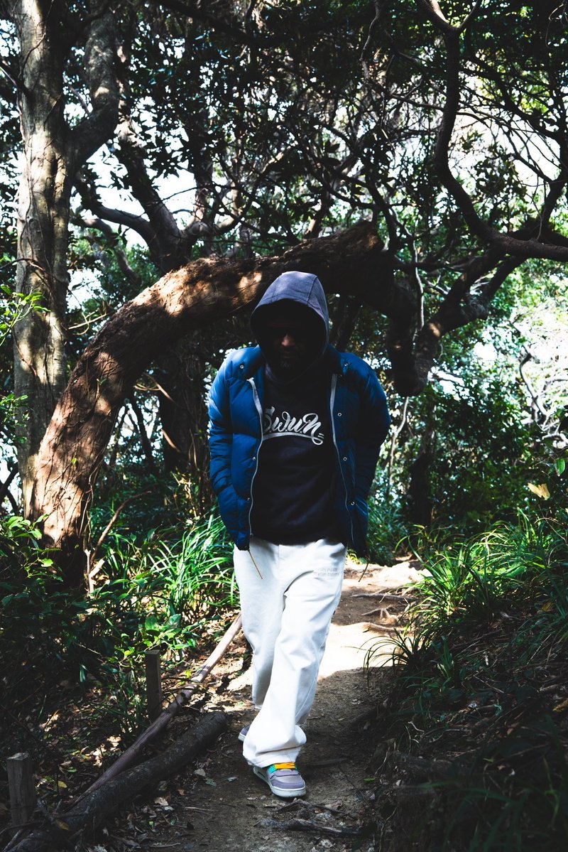 𝕎𝔸ℝℝ𝕀𝕆ℝ / 𝕊.𝕎.𝕌.ℕ tweet media