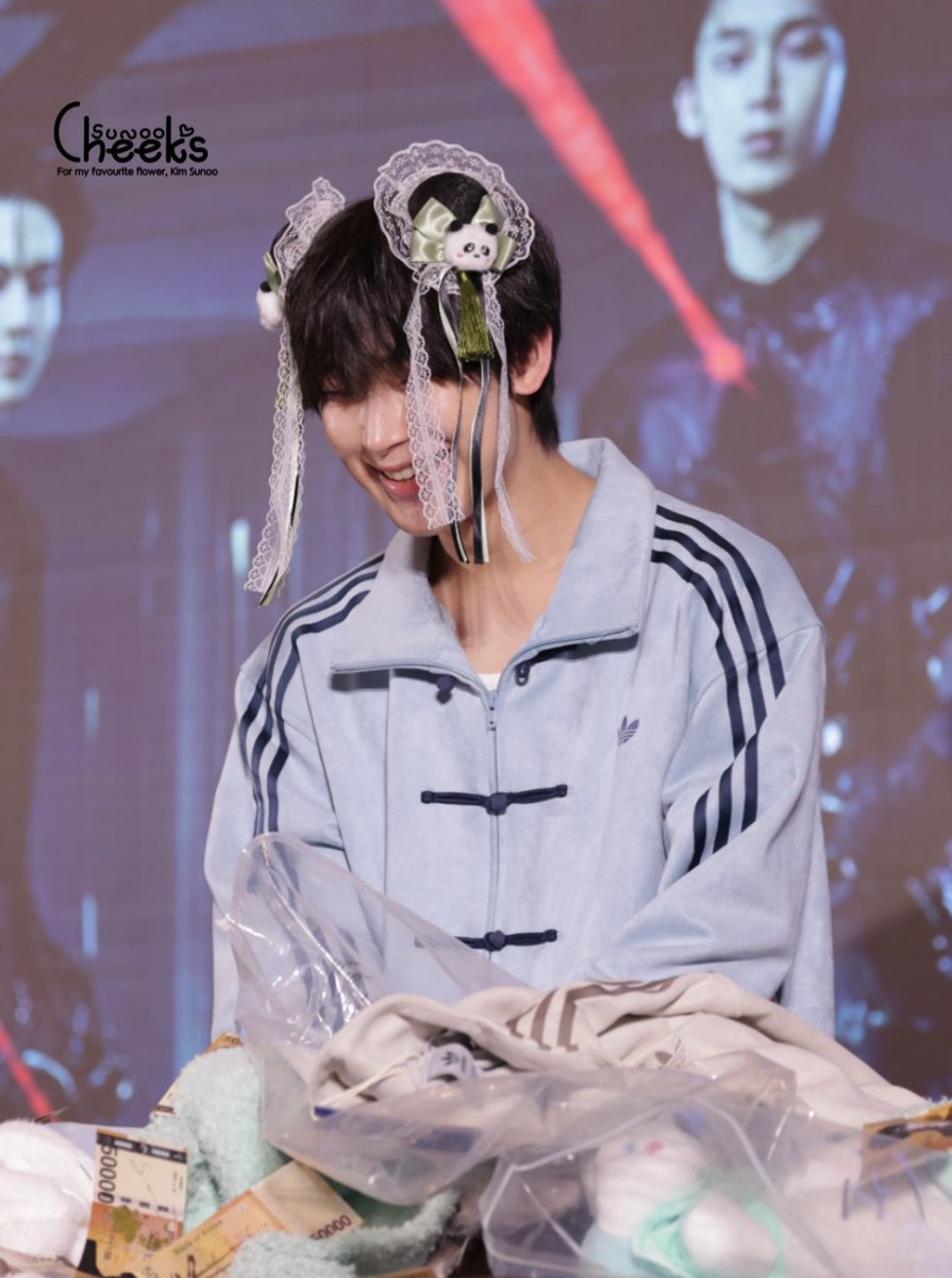 cheek0624's tweet photo. 260308

 #KIMSUNOO #엔하이픈_선우 #ENHYPEN_SUNOO  #SUNOO #선우 
#ENHYPEN #엔하이픈 #ソヌ
@ENHYPEN_members https://t.co/nkRSfAmbgK