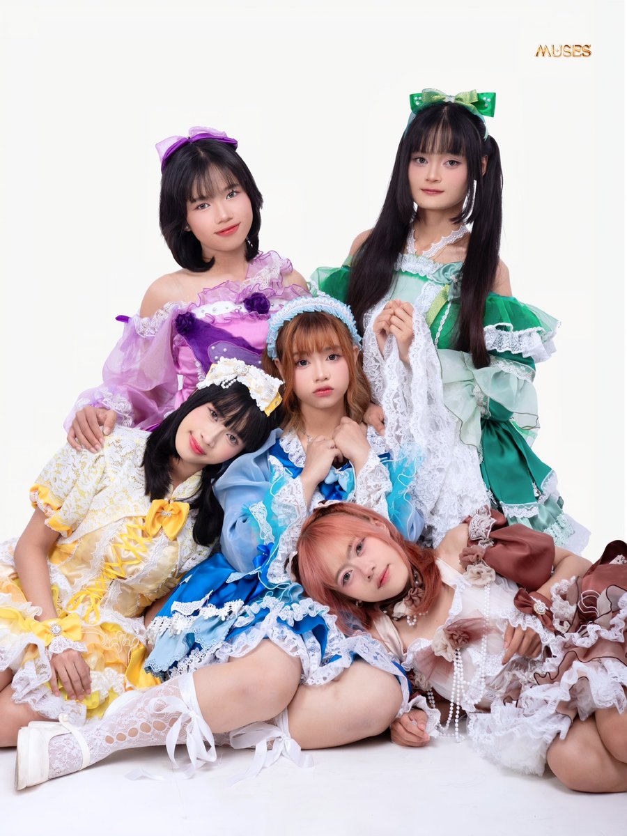 MUSES #Muses3veryStepWithYou tweet media