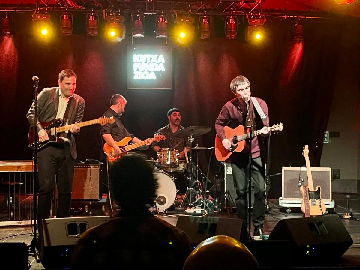 AUDIENCE tweet media