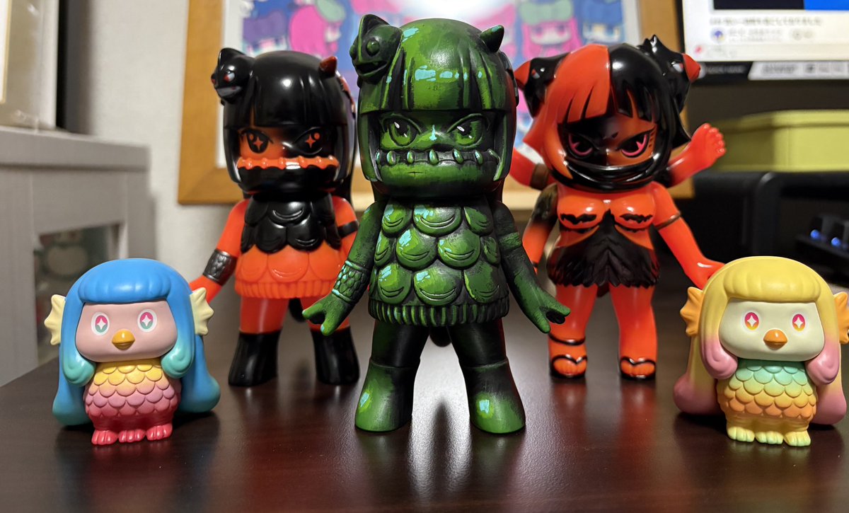 まんだこまんだ tweet media