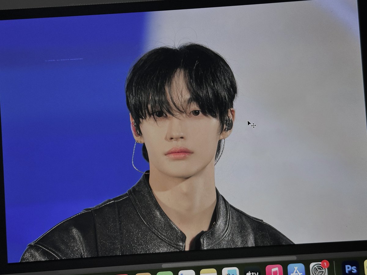 키키 tweet media