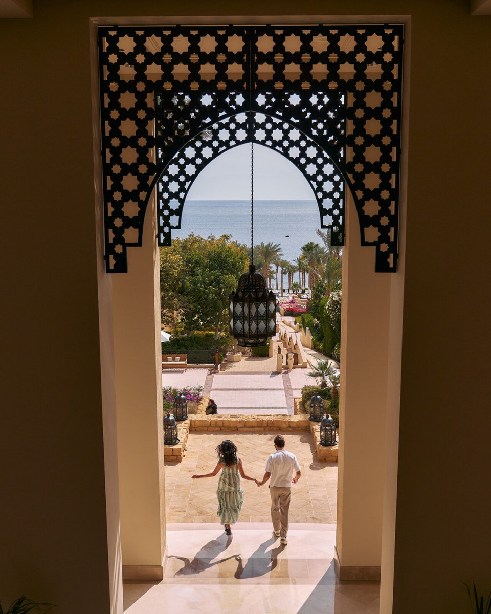 FSSharmElSheikh's tweet image. beautiful escape awaits at Four Seasons Resort Sharm El Sheikh — where stunning Red Sea views meet timeless luxury.

#Fourseasons #FSSharmElSheikh #SharmElSheikh