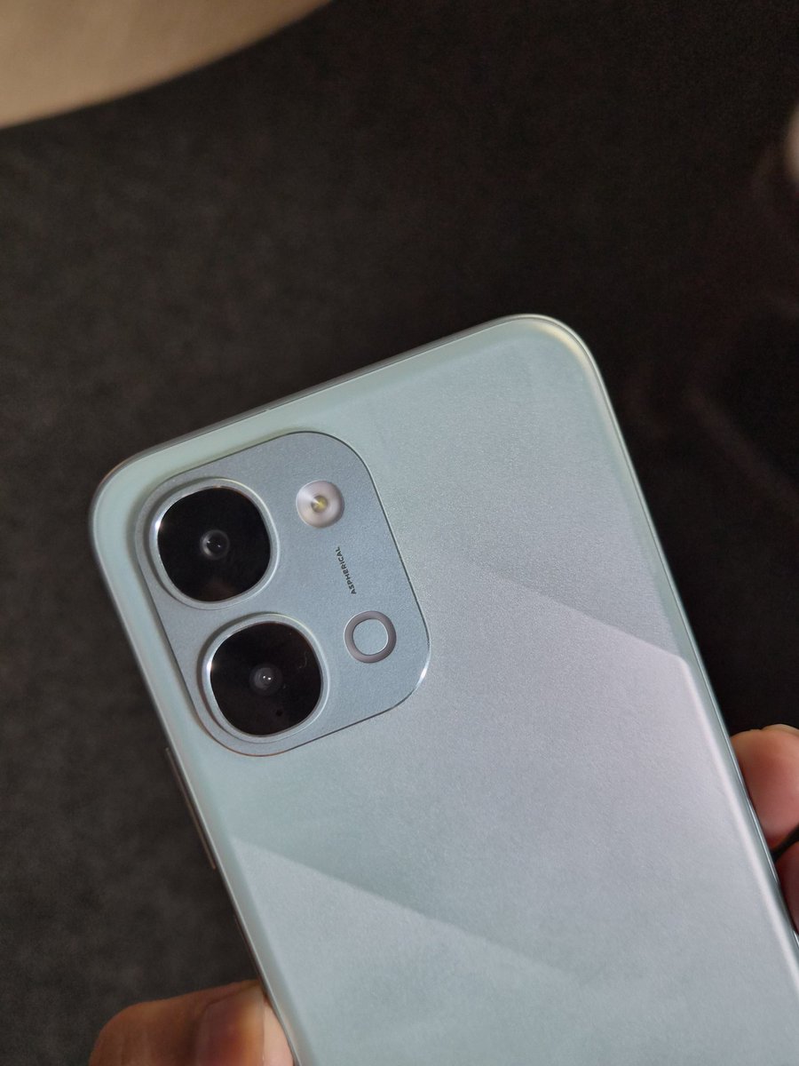 techdot23's tweet photo. Now iQOO Z11x Hands-on #IQOOZ11x #Premium #iQOO #techdot https://t.co/Q4285ybdcL