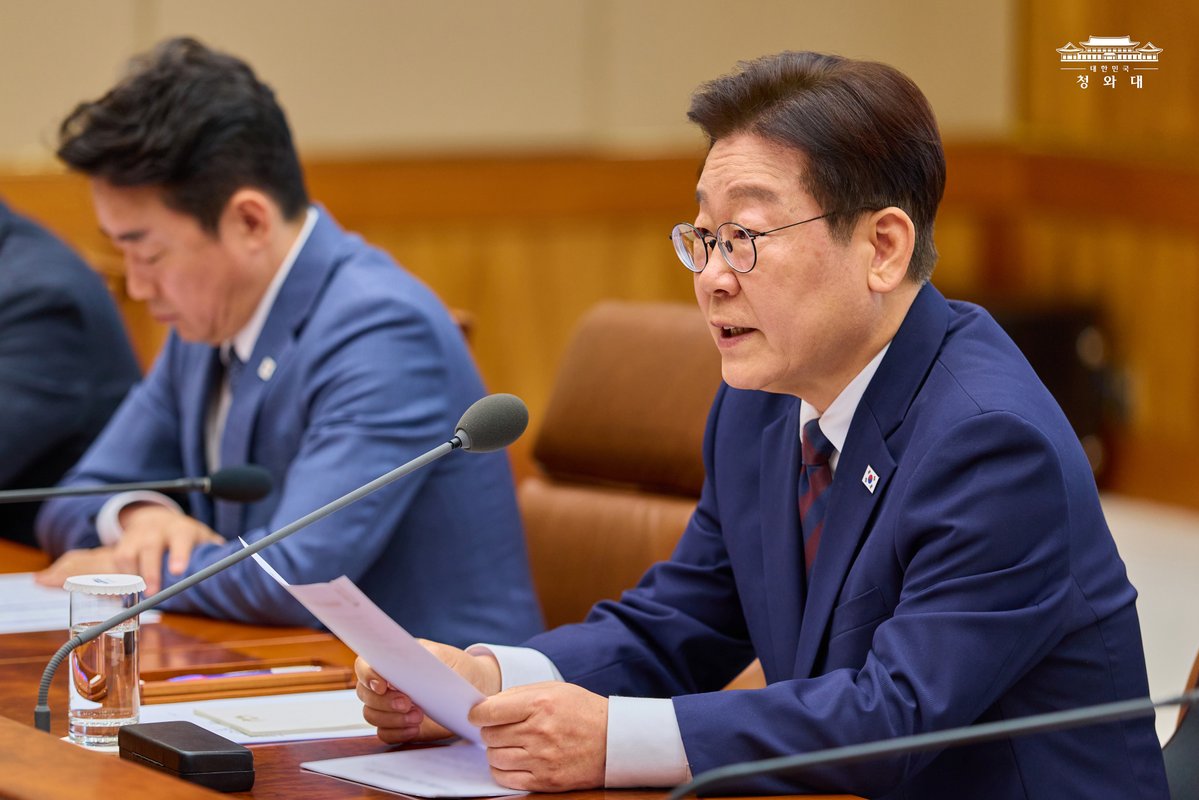 대한민국 청와대 tweet media