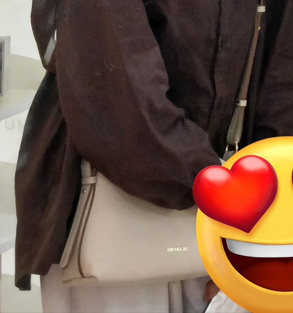 urwtrmlnbees's tweet photo. @tanyarlfes dari les catino kak, materialnya bagus bgtt. sering aku pake kemana-mana 😉
https://t.co/6t6T8IEAap https://t.co/EISrpZoSc8