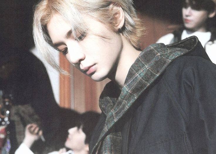 kok bunga yg ini ga dimasukin? 
ini bunga jenis Leehan, cmiiw