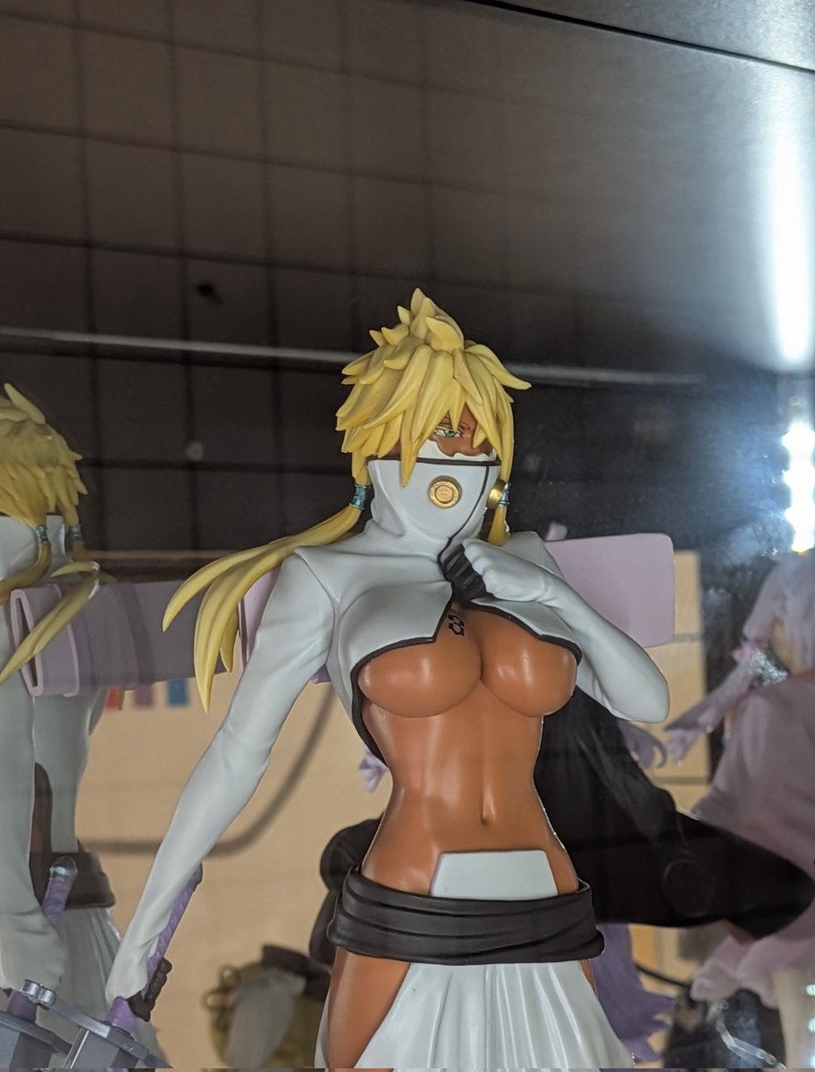 BLEACH GLITTER&amp;GLAMOURS-TIER HARRIBEL-

3月10日登場予定プライズ
CrossStore横浜にて展示中！

ハリベルのフィギュアがいよいよ明日登場！