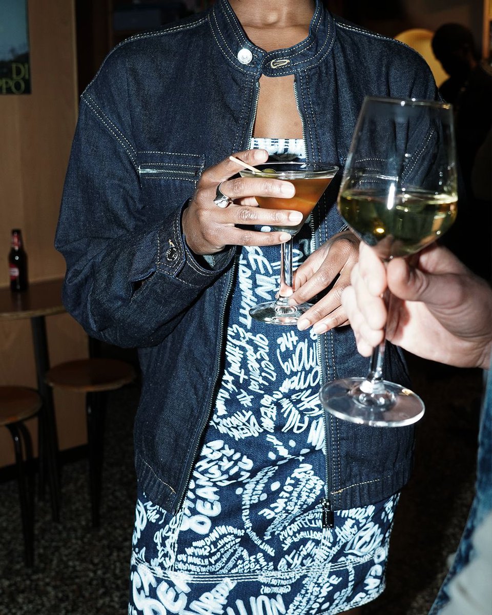 DSQUARED2 tweet media