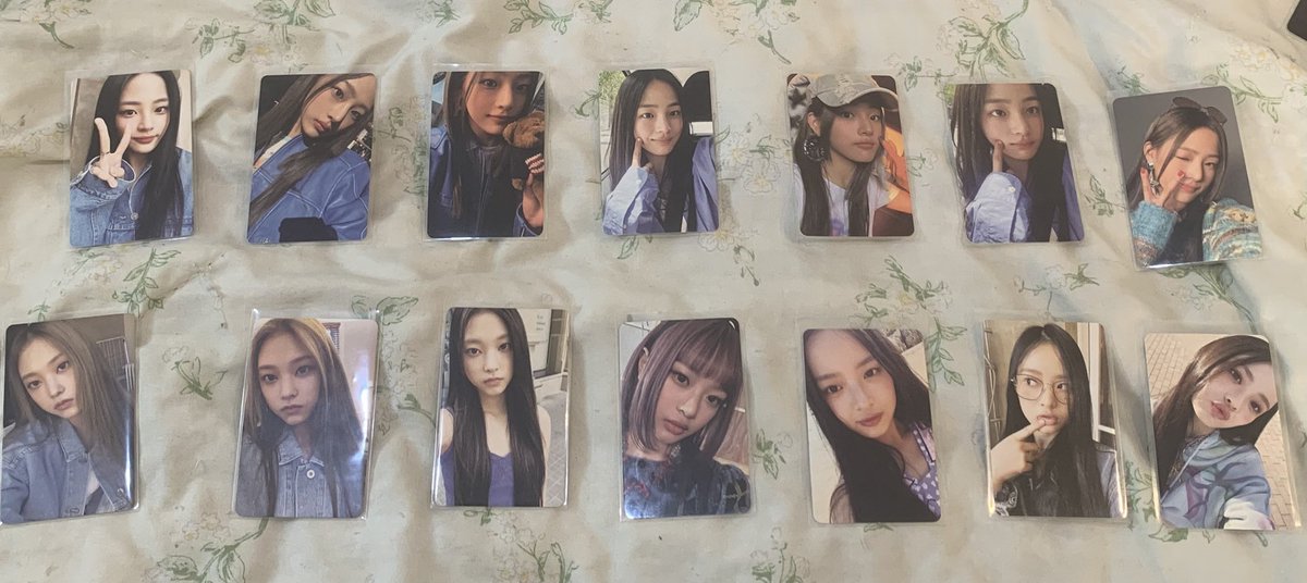 🐇 การ์ดnj 🐰🤍

- ทุกใบ 30 b. 🩵

( สอบถามเพิ่มเติม dm 💖 )

🫧 พร้อมส่งค้าบ 💨

#ตลาดนัดนิวจีน #ตลาดนัดnewjeans