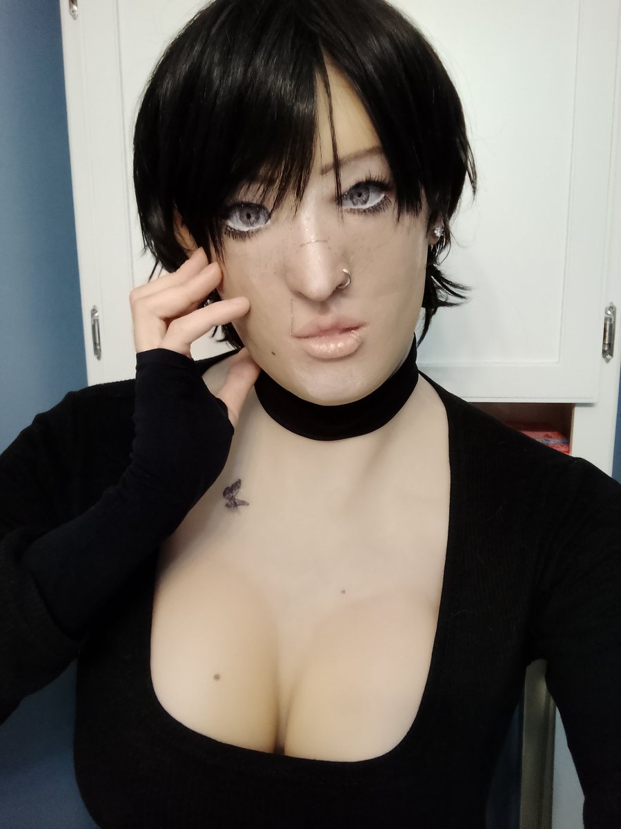 Renimasks tweet media