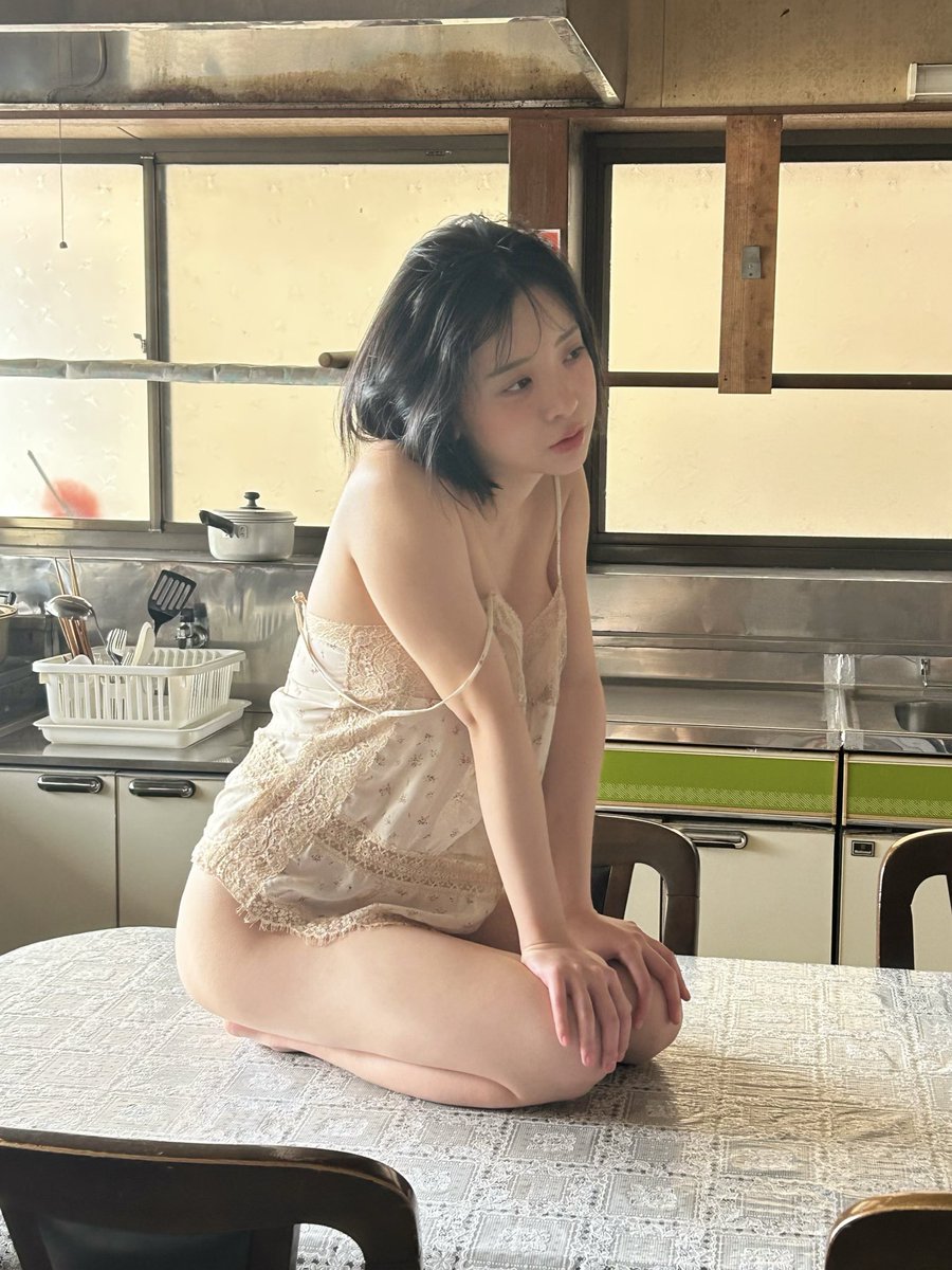 サキ tweet media