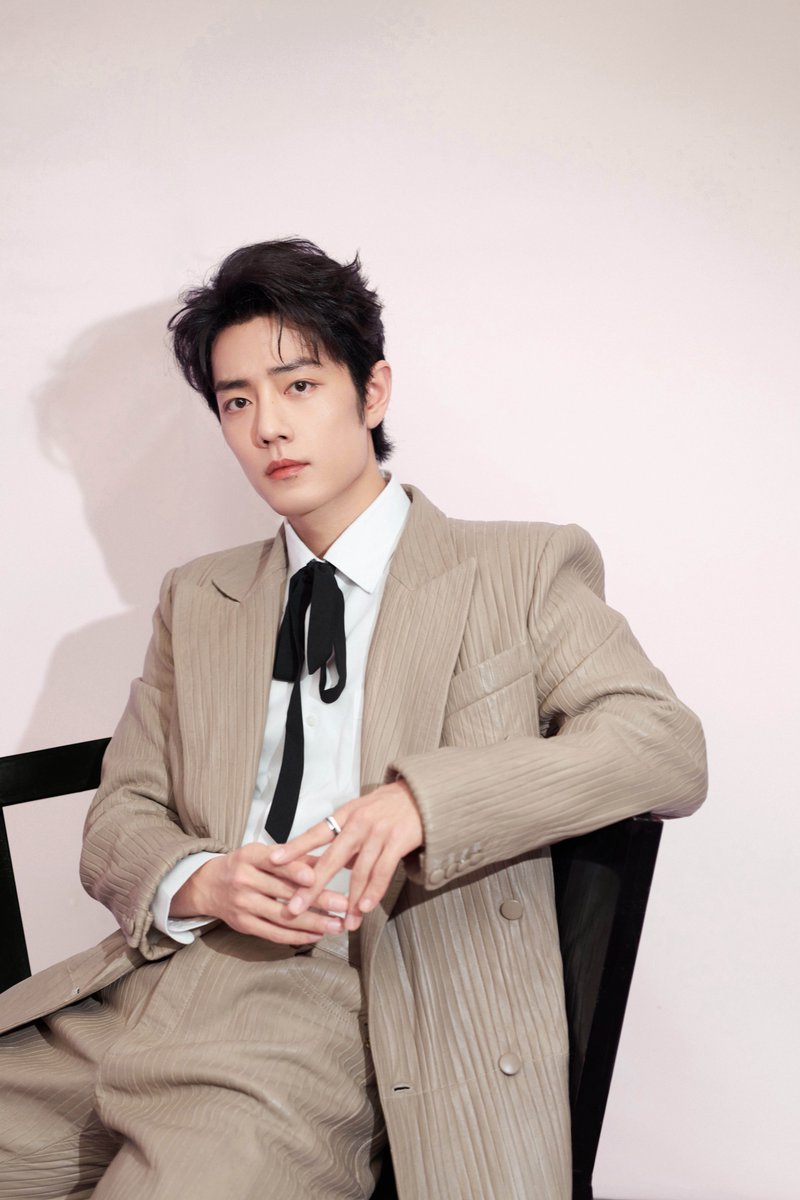 wxyzybxz's tweet image. 260309 17:20 Xiao Zhan Studio Weibo Update (2/5)

The screen carries dreams, creates excellent works with ingenuity, resonates with the characters at the same frequency, and gathering with XZ at the 2026 SMG Quality Awards.

XIAO ZHAN SMG QUALITY AWARDS  #XiaoZhanxZangHaiNight