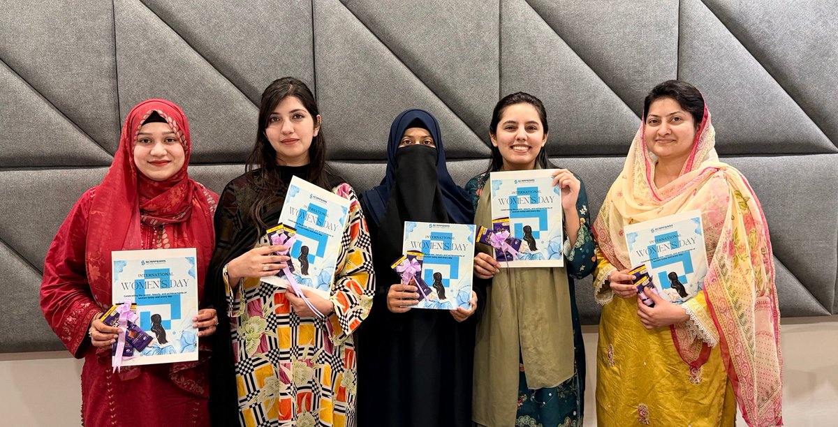 Scraperrs tweet media