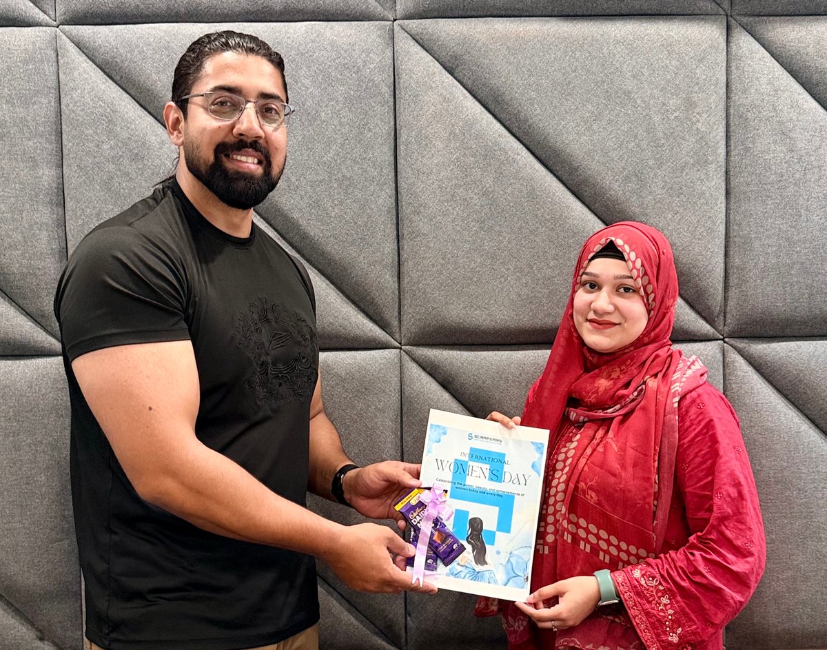 Scraperrs tweet media