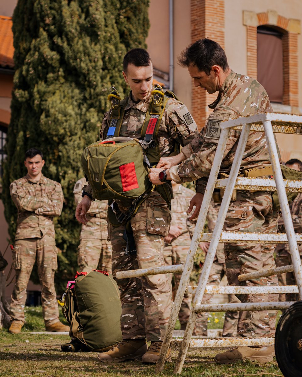 17e régiment du génie parachutiste tweet media