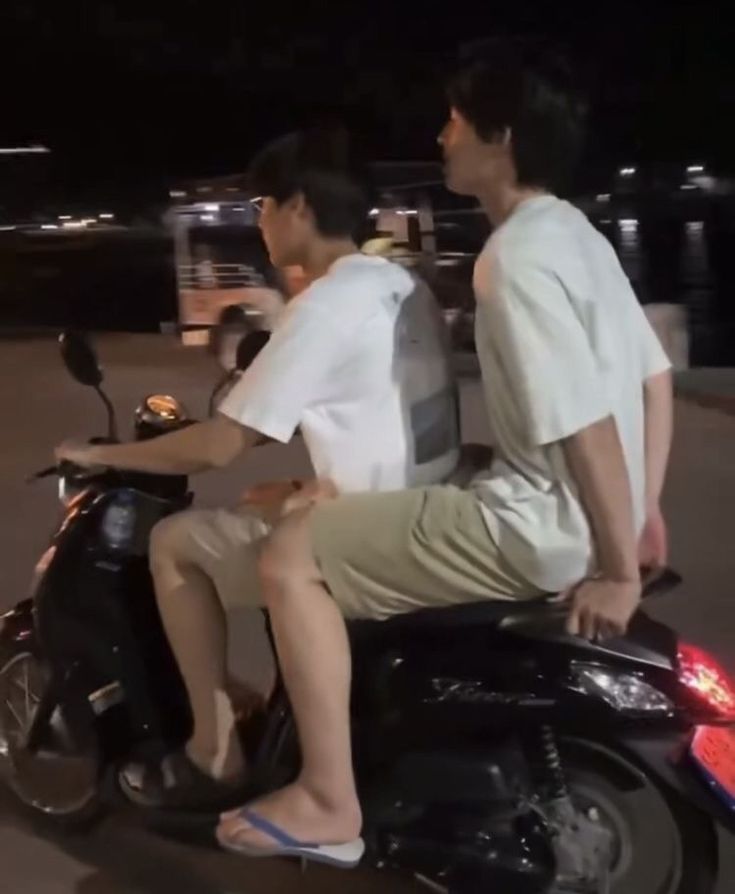 ภาพปลากรอบบ55555