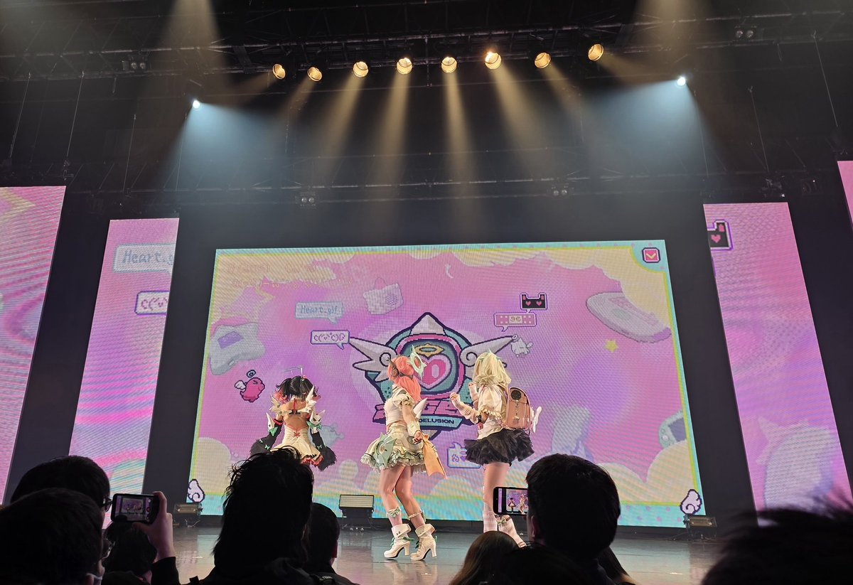 ロニン tweet media