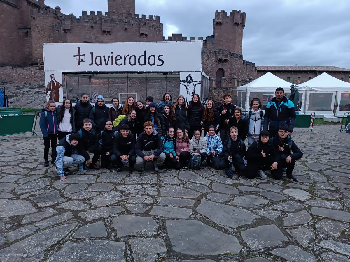 Colegio Reparadores Puente la Reina tweet media
