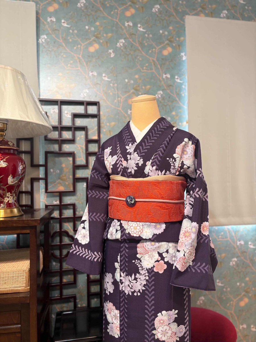 当日着るお着物こちらです！！

2件のご予約いただければ着物での参加となります🙇

よろしくお願いします🙌