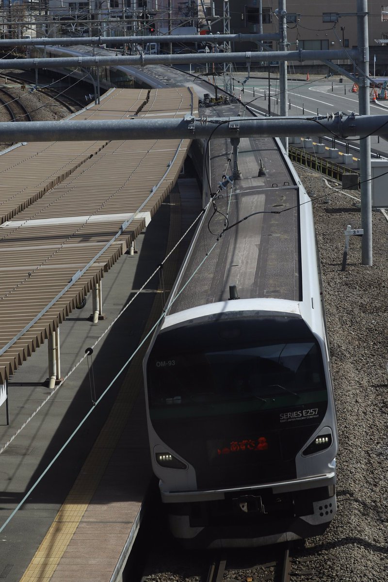 567Dragon's tweet photo. 2026/3/7

E257系　OM-93編成
8083M  あずさ83号 https://t.co/jNrikzlJWY
