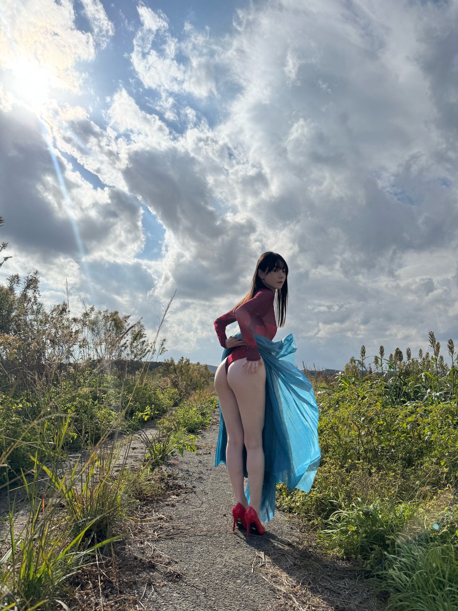 近衛りこさんのエロ画像、2026年03月09日21時19分01秒に投稿