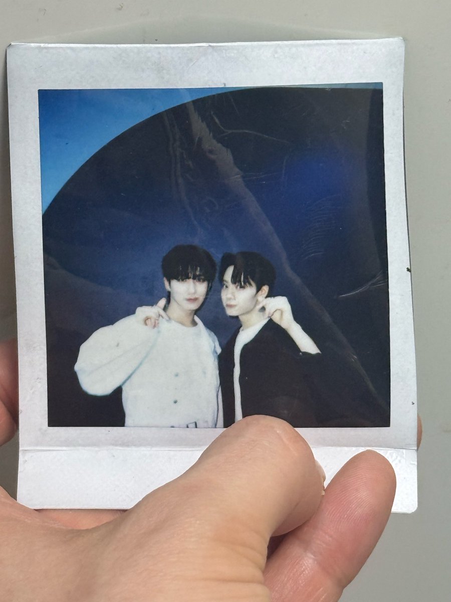 oneupdatus's tweet photo. 260302 | Hwanwoong Fromm 

#ONEUS #원어스 #ワンアス #여환웅 #환웅 #ファヌン #HWANWOONG https://t.co/8qSDBj76Ps