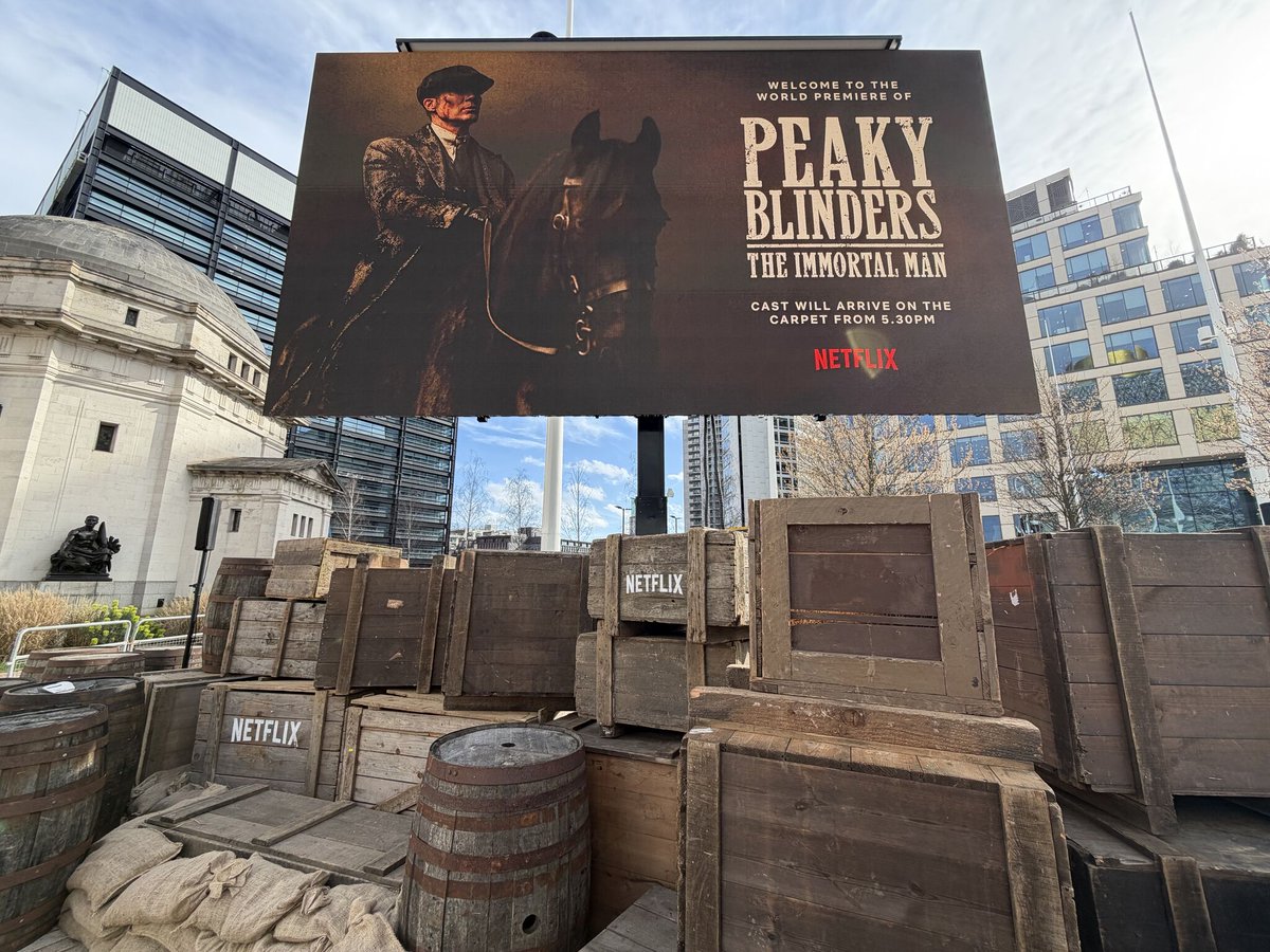 AV Matrix tweet media