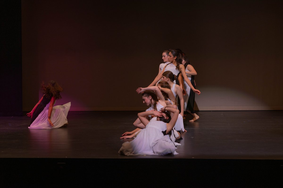 Cairo American College tweet media