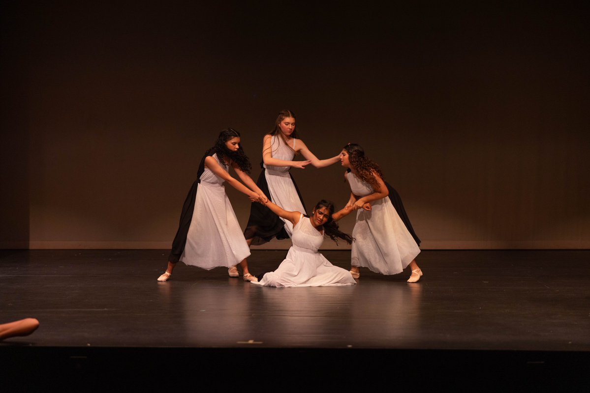 Cairo American College tweet media